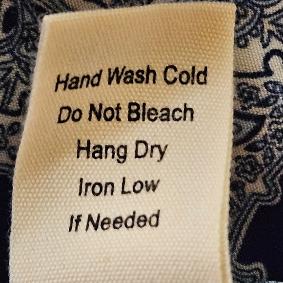 White &‎ Blue Paisley Sweet Wanderer Faux Wrap Romper Size Large - Picture 7 of 7